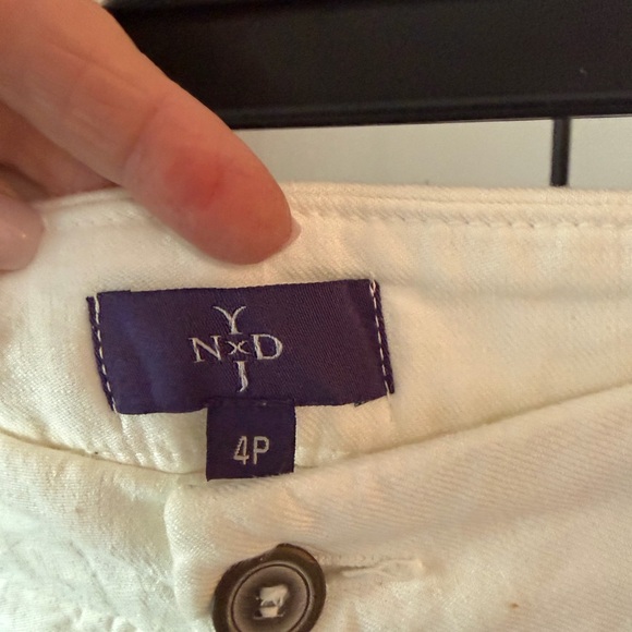 NYDJ Off-White Straight Leg Jeans - Picture 3 of 3